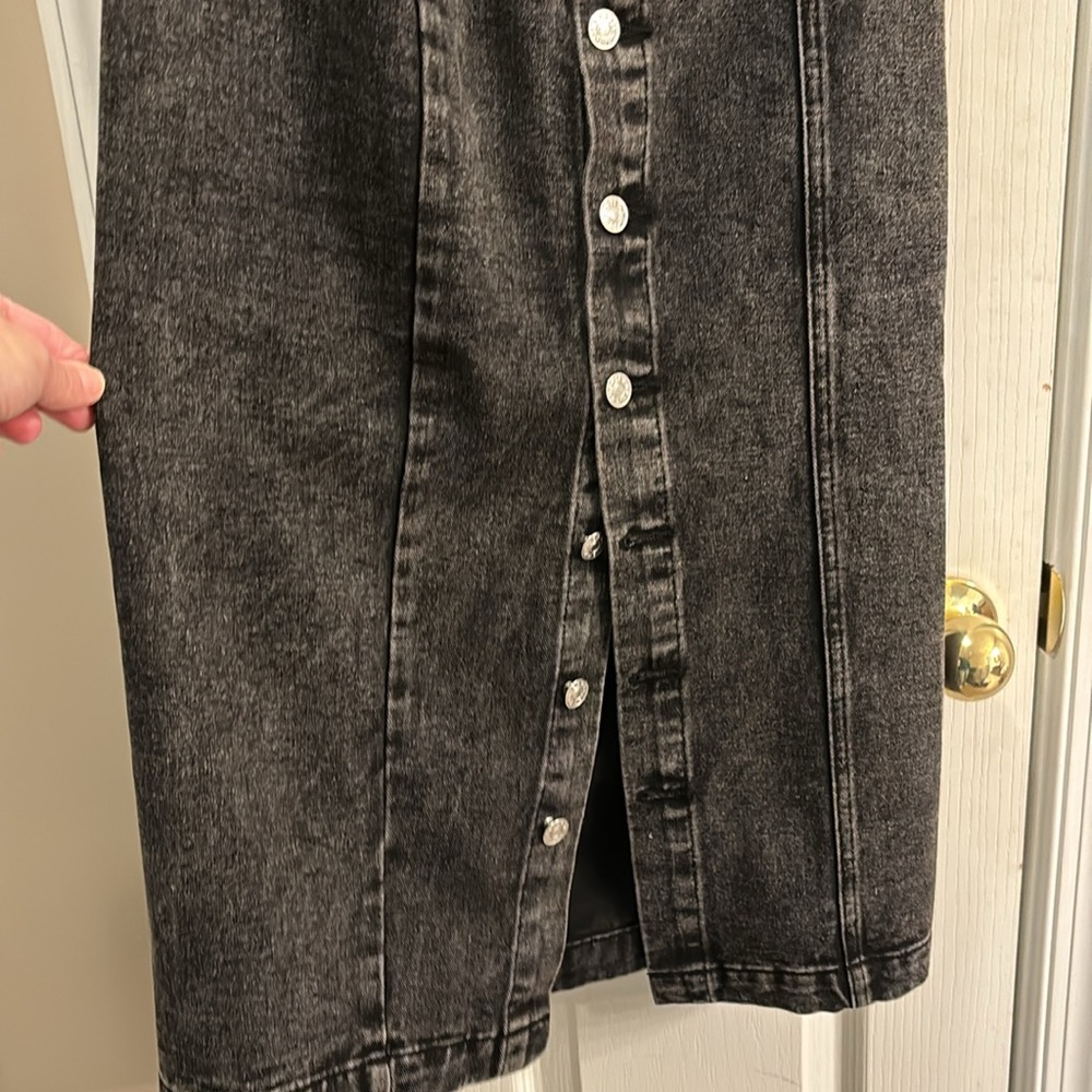 Long denim skirt.  Black wash. Size small - Picture 3 of 6